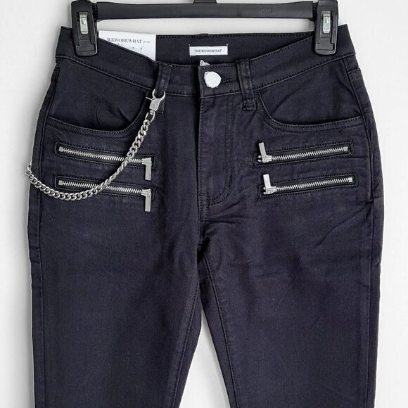 NWT WeWoreWhat Black Low Rise Rocker Metal Chain Cropped Skinny Jeans - Picture 6 of 15